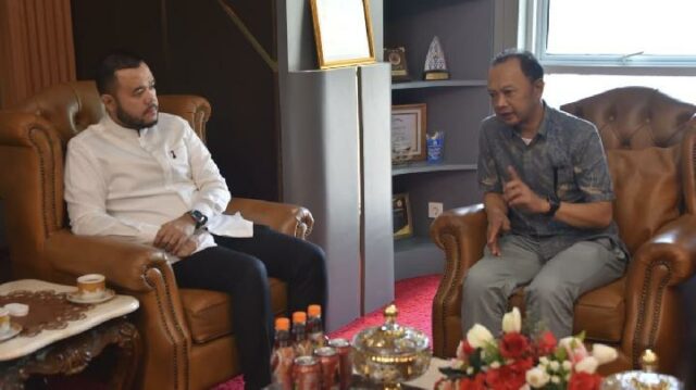 El gobierno de la ciudad de Padang reducirá el volumen El gobierno de la ciudad de Padang reducirá el volumen de residuos enviados al vertedero mediante la construcción de PSEL
|