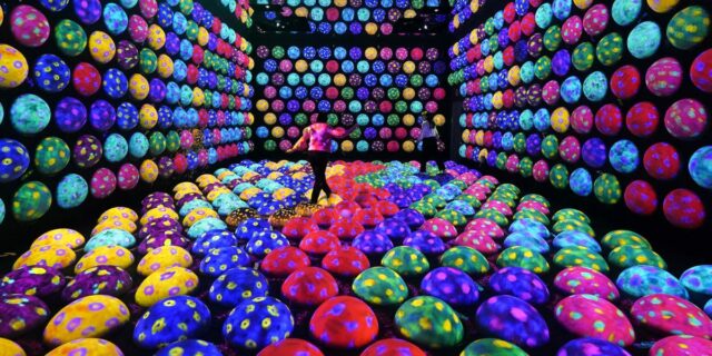 Merece la pena visitar el Museo Planetario TeamLab de Tokio, no una trampa para turistas

 | Travel,japan,travel,art