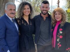 Cómo un proyecto de manualidades con mi madre se convirtió en un negocio familiar
| Careers,Parenting,as-told-to,parenting,parenting-freelancer,family-business Cómo un proyecto de manualidades con mi madre se convirtió en un negocio familiar
| Careers,Parenting,as-told-to,parenting,parenting-freelancer,family-business