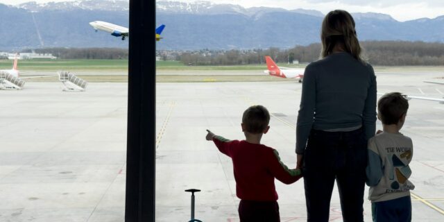 Viajo con menores que no son mis hijos: lo que llevo conmigo

 | Travel,essay,parenting,parenting-freelancer,godmother,travel,travel-with-kids