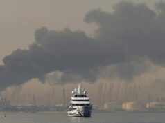 Fotos muestran daños al lujoso punto turístico de Dubai tras el ataque de Irán
| Military & Defense,dubai,iran,israel,us-iran-conflict,air-strike,warfare-big-bet Fotos muestran daños al lujoso punto turístico de Dubai tras el ataque de Irán
| Military & Defense,dubai,iran,israel,us-iran-conflict,air-strike,warfare-big-bet