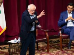 Bernie Sanders y Ro Khanna presentan un nuevo impuesto sobre el patrimonio de los multimillonarios del 5%
| Politics,bernie-sanders,ro-khanna,wealth-tax,billionaires,billionaire-wealth-tax Bernie Sanders y Ro Khanna presentan un nuevo impuesto sobre el patrimonio de los multimillonarios del 5%
| Politics,bernie-sanders,ro-khanna,wealth-tax,billionaires,billionaire-wealth-tax
