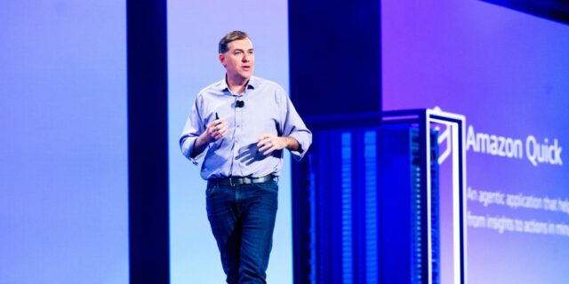 Amazon dice que tres centros de datos resultaron dañados por ataques con drones en Oriente Medio

 | Tech,amazon-web-services,data-centers,cloud-computing,amazon,limited-synd,exclusive,enterprise-tech,cloud,middle-east,us-iran-conflict