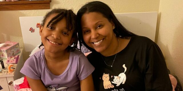 Fui a la primera pijamada de mi hija

 | Parenting,essay,parenting,parenting-freelancer,sleepover,independence,child-independence