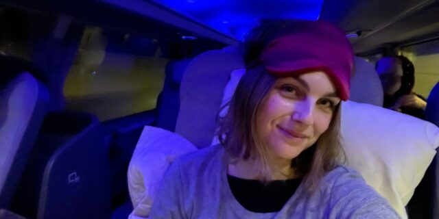 Tomó un autobús nocturno por Europa; Era mejor que el tren.

 | Travel,singapore-freelancer,bus-travel,amsterdam,zurich,overnight,europe