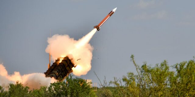 Misiles vuelan por Oriente Medio y aumenta el precio de la defensa aérea

 | Military & Defense,patriot-missile-defense,iran,israel,us-iran-conflict,warfare-big-bet