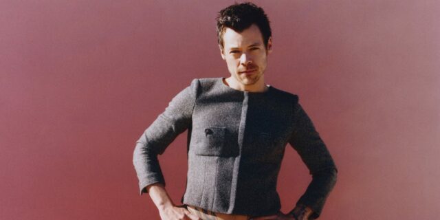 Harry Styles se mezcla con la multitud en su nuevo álbum “Kiss All the Time”

 | Entertainment,harry-styles,music,celebrities,analysis