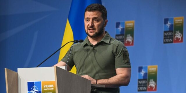 Zelensky dijo que Estados Unidos pidió ayuda para combatir los drones iraníes Shahed

 | Military & Defense,zelenskyy,drones,iran