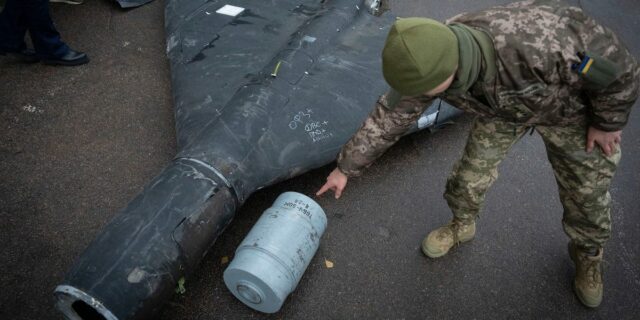 La nueva era de la guerra con drones crea mayores riesgos para los civiles

 | Military & Defense,drone-warfare,drones,iran,ukraine,us-iran-conflict,warfare-big-bet