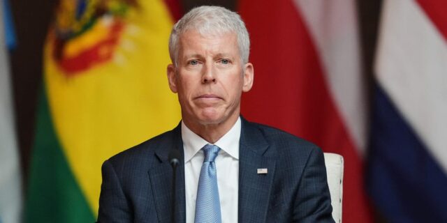 Secretario de Energía de EE.UU. dice que Irán no es una guerra, sino un "movimiento temporal"

 | Energy,Politics,oil,oil-prices,strait-of-hormuz,iran,usa,israel