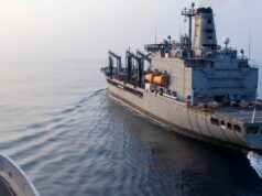 Un barco de la Armada de EE. UU. encalló después de que el capitán solicitara un atajo de último momento
| Military & Defense,us-navy-ships,middle-east,warfare-big-bet,exclusive Un barco de la Armada de EE. UU. encalló después de que el capitán solicitara un atajo de último momento
| Military & Defense,us-navy-ships,middle-east,warfare-big-bet,exclusive