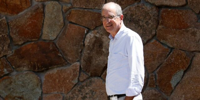 NBCU planea despedir a docenas de empleados a medida que el transmisor Showmax cierra

 | Media,limited-synd,media,exclusive,nbcu,nbcuniversal,peacock