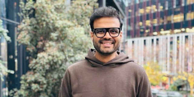 Amazon Data Scientist vive a 7 minutos a pie de la oficina

 | Careers,as-told-to,jacob-zinkula-tout-collection,amazon,seattle,tech,big-tech,job-market,job-search,commute,careers,moving,jane-zhang,contributor-2026,amazon-rto,return-to-office-mandate