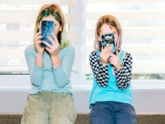 Los creadores de Internet están reconsiderando cómo lo usan sus hijos
| Parenting,Tech,parenting-freelancer,parenting,screen-time,social-media,technology,tech-ceos,children,screen-time-children,ai,child-independence,smartphone Los creadores de Internet están reconsiderando cómo lo usan sus hijos
| Parenting,Tech,parenting-freelancer,parenting,screen-time,social-media,technology,tech-ceos,children,screen-time-children,ai,child-independence,smartphone