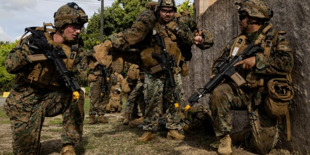 Los marines buscan una capa para esconderse de los drones de imágenes térmicas

 | Military & Defense,ukraine-conflict,defense-tech,marine-corps,warfare-big-bet