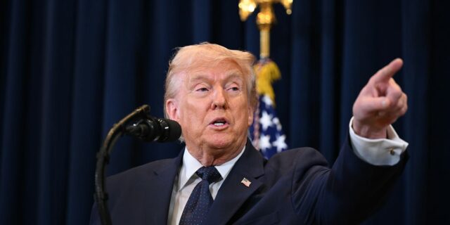 Estados Unidos levanta temporalmente las sanciones al petróleo ruso, una palanca clave para el Kremlin

 | Energy,us-iran-conflict