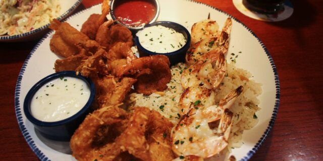 Comí en Red Lobster por primera vez desde su rediseño: reseña, fotos

 | Food,Retail,red-lobster,chain-restaurant,chain-restaurants,endless-shrimp