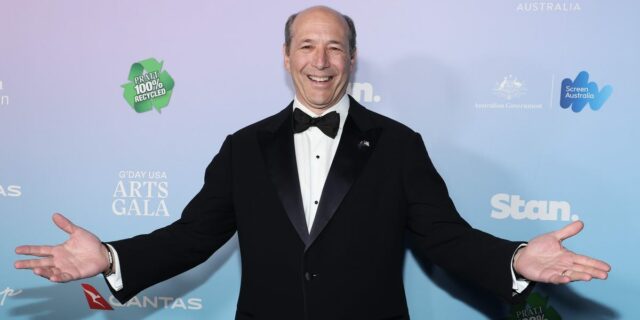 La IA acabará con la hora facturable en derecho, dice La IA acabará con la hora facturable en derecho, dice el principal abogado de Anthropic
| Law,Tech,legal-ai,legal-tech,anthropic,big-law,law,lawyers,ai,artificial-intelligence