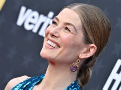Rosamund Pike dice que «felizmente no está casada» y tiene 2 hijos
| Parenting,Entertainment,relationships,marriage,rosamund-pike,unmarried,parenthood Rosamund Pike dice que "felizmente no está casada" y tiene 2 hijos
| Parenting,Entertainment,relationships,marriage,rosamund-pike,unmarried,parenthood