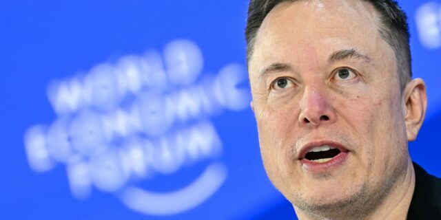 Elon Musk dice que XAI extrañó buenos talentos, por eso está reabriendo los libros

 | Tech,AI,elon-musk,xai,technology