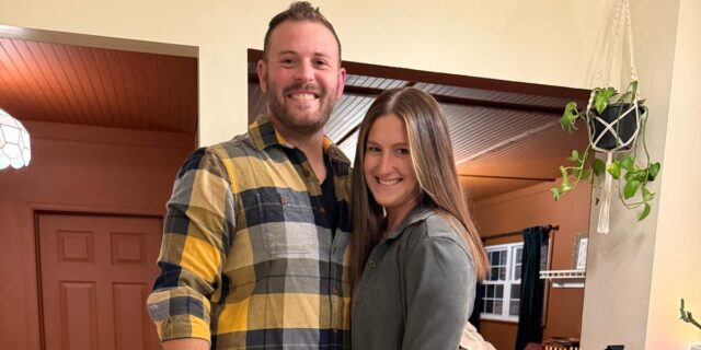 Nuestra familia tenía una deuda de 214.000 dólares. Esto es lo que cambiamos.

 | Parenting,as-told-to,parenting,parenting-freelancer,debt,social-media