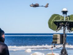 Estados Unidos y la OTAN combinan defensas para combatir drones en la frontera rusa
| Military & Defense,defense,nato,counter-drone,drone,warfare-big-bet Estados Unidos y la OTAN combinan defensas para combatir drones en la frontera rusa
| Military & Defense,defense,nato,counter-drone,drone,warfare-big-bet