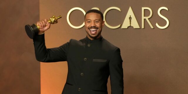 Michael B. Jordan dice que llevar un diario lo ayuda Michael B. Jordan dice que llevar un diario lo ayuda a prepararse para sus roles
| Health,Entertainment,oscars-2026,journal