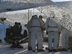 Entrenamiento de fuerzas de artillería del Ártico para la guerra con drones
| Military & Defense,News,video,video-format-supercuts Entrenamiento de fuerzas de artillería del Ártico para la guerra con drones
| Military & Defense,News,video,video-format-supercuts