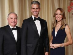 Cómo el nuevo director ejecutivo de Disney, Josh D’Amaro, podría conquistar a la próxima generación
| Media,limited-synd,media,disney,josh-d-amaro,dana-walden,bob-iger,espn,disney-plus Cómo el nuevo director ejecutivo de Disney, Josh D'Amaro, podría conquistar a la próxima generación
| Media,limited-synd,media,disney,josh-d-amaro,dana-walden,bob-iger,espn,disney-plus