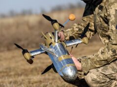 Más de 200 ucranianos ayudan a la región del Golfo contra los Shahed iraníes (Zelensky)
| Military & Defense,us-iran-conflict,interceptor-drones,ukraine-war,volodymyr-zelenskyy Más de 200 ucranianos ayudan a la región del Golfo contra los Shahed iraníes (Zelensky)
| Military & Defense,us-iran-conflict,interceptor-drones,ukraine-war,volodymyr-zelenskyy