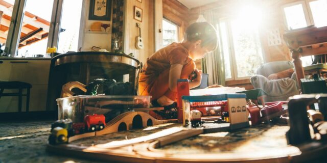 Crié a 5 hijos principalmente solo. Ahora extraño el caos.

 | Parenting,essay,parenting,parenting-freelancer,raising-kids