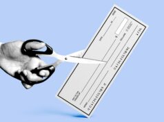 Los empleados están aceptando recortes salariales en grandes cantidades
| Careers,Discourse,Economy,discourse,discourse-staff,discourse-explainer,hiring,layoffs,ai,changing-workplace-big-bet,demotion,promotions,salaries,bi-illustration,alyssa-powell Los empleados están aceptando recortes salariales en grandes cantidades
| Careers,Discourse,Economy,discourse,discourse-staff,discourse-explainer,hiring,layoffs,ai,changing-workplace-big-bet,demotion,promotions,salaries,bi-illustration,alyssa-powell