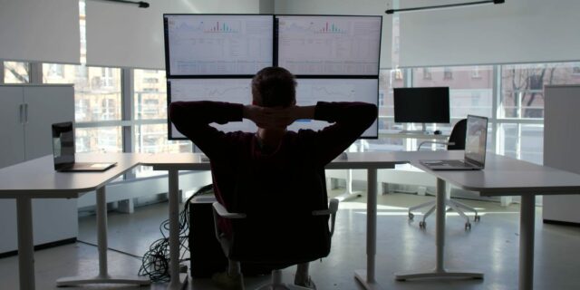 El ingeniero de inteligencia artificial dice que no ha tocado el código en meses y tiene sentimientos encontrados

 | Careers,AI,Tech,as-told-to,tech,careers,software-engineers,coders-ai,changing-workplace-big-bet