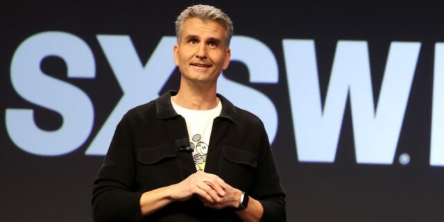 La ruptura de OpenAI de Disney es una prueba importante para el nuevo director ejecutivo Josh D'Amaro

 | Media,limited-synd,media,disney,openai,disney-plus,sora,ai,short-form-video