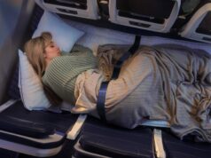 Así funcionará la nueva cama económica de United llamada ‘Relax Row’
| Travel,united-airlines,skycouch,cabins Así funcionará la nueva cama económica de United llamada 'Relax Row'
| Travel,united-airlines,skycouch,cabins