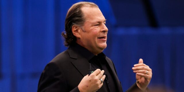Salesforce no ofrece aumentos para el nivel de director y superiores, según muestra Memo

 | Tech,Enterprise,salesforce,compensation,leadership,internal-memo,big-tech,exclusive,limited-synd