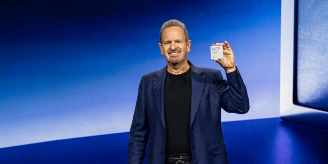 Arm presenta un chip de IA y se asocia con Meta y OpenAI

 | Tech,AI,Enterprise,ai,artificial-intelligence,stocks,stock-market,arm,chips,limited-synd,beacon-industries-big-bet