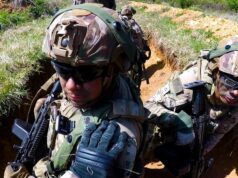 Cómo el ejército estadounidense transformó esta base alemana en una máquina de guerra de respuesta rápida
| Military & Defense,video-to-text,us-army,military,nato,germany,europe,defense,russia-ukraine-war Cómo el ejército estadounidense transformó esta base alemana en una máquina de guerra de respuesta rápida
| Military & Defense,video-to-text,us-army,military,nato,germany,europe,defense,russia-ukraine-war