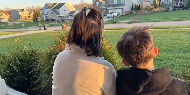 Mi preadolescente Generación Alfa cree que estoy rechinando los dientes. Mi preadolescente Generación Alfa cree que estoy rechinando los dientes. ¿Es este su problema o el mío?
| Parenting,essay,parenting-freelancer,lingo,parenting,emotional-intelligence,relationships,slang,cringe,tweens,kids,teens,children,gen-alpha,generational-differences