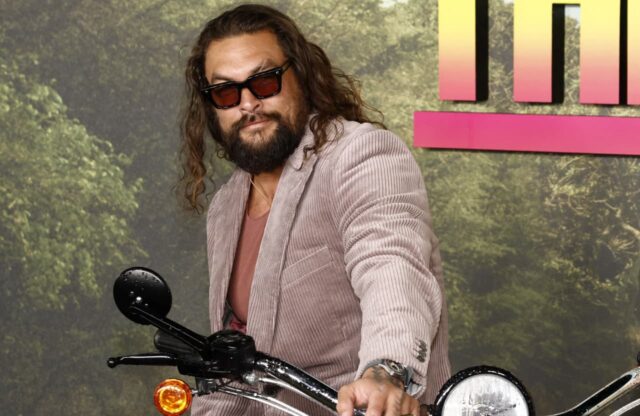 Daños 'locos': la estrella de Aquaman Jason Momoa huyó de su casa en Hawaii después de que inundaciones históricas devastaran el área

 | 