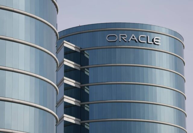 Las acciones de Oracle suben. Así es como finalmente salió del área de penalti de la IA.

 | 