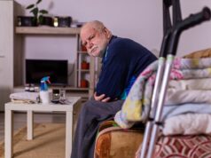 «Estoy completamente atónito»: mi hermano mayor tiene una hipoteca inversa, pero se ha quedado sin dinero. ¿Estoy ayudando?
| "Estoy completamente atónito": mi hermano mayor tiene una hipoteca inversa, pero se ha quedado sin dinero. ¿Estoy ayudando?
|