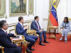 Por qué el “nuevo petróleo” descubierto por Estados Unidos en Venezuela no compensará una crisis petrolera iraní
| Por qué el “nuevo petróleo” descubierto por Estados Unidos en Venezuela no compensará una crisis petrolera iraní
|