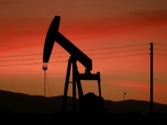 Los futuros del petróleo suben mientras los operadores esperan la decisión sobre las reservas
| Los futuros del petróleo suben mientras los operadores esperan la decisión sobre las reservas
|