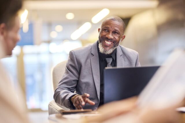 Los trabajadores mayores están dispuestos a cambiar de trabajo, y eso es bueno para sus perspectivas de jubilación

 | 