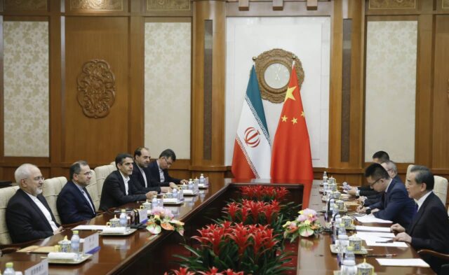 Veterano estratega destaca cómo China está saliendo victoriosa de la guerra con Irán

 | 