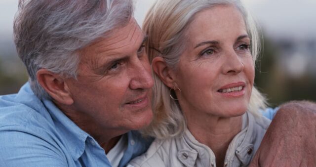 “Es complicado”: ​​mi marido, de 61 años, quiere dejarlo todo en mis manos. Sus hijos me odiarán. ¿Qué tengo que hacer?

 | 