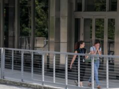 ¿Está realmente la economía perdiendo empleos? El bajo número de solicitudes de desempleo dice que no.
| ¿Está realmente la economía perdiendo empleos? El bajo número de solicitudes de desempleo dice que no.
|