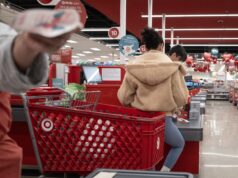 ¿Se ha recuperado el sector minorista? Lo sabremos esta semana gracias a las ganancias de Target, Costco, Best Buy y otros.
| ¿Se ha recuperado el sector minorista? Lo sabremos esta semana gracias a las ganancias de Target, Costco, Best Buy y otros.
|