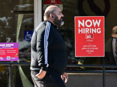 ADP dice que las empresas crearon 63.000 puestos de trabajo en febrero. La contratación está aumentando, pero el mercado laboral sigue siendo lento.
| ADP dice que las empresas crearon 63.000 puestos de trabajo en febrero. La contratación está aumentando, pero el mercado laboral sigue siendo lento.
|